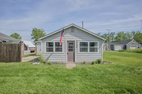 8960 Maple St, Lakeview, OH 43331