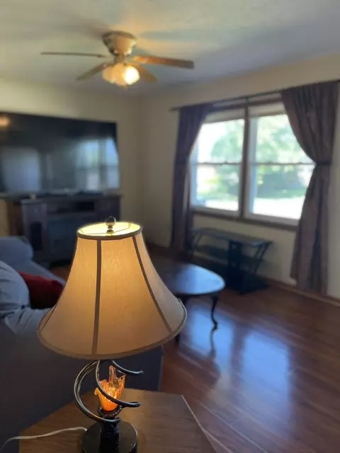 Living - 5427 Richmoor Rd, Springfield, OH 45503 photo 1 of 4