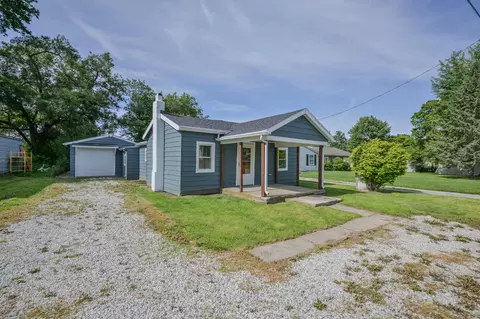 106 E 1st St, Fletcher, OH 45326