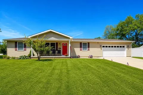 517 N Elm St, Bellefontaine, OH 43311