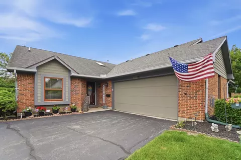Exterior - 1912 Wedgewood Cir, Springfield, OH 45503 photo 2 of 6