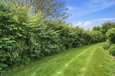 Exterior - 1912 Wedgewood Cir, Springfield, OH 45503 photo 6 of 6