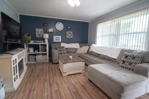 Living - 308 Stewart Dr, Sidney, OH 45365 photo 1 of 1