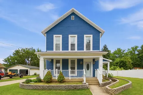 31 W Xenia St, Jamestown, OH 45335