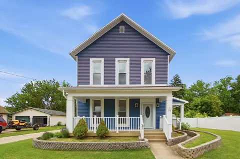 31 W Xenia St, Jamestown, OH 45335