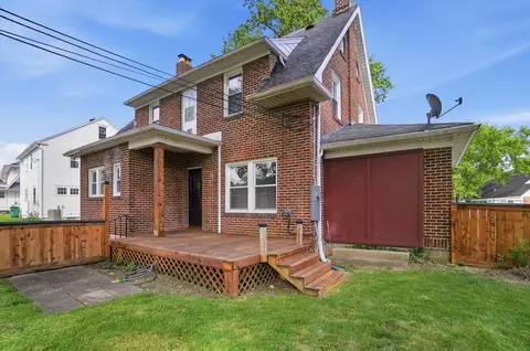 Exterior - 1707 Longview Dr, Springfield, OH 45504 photo 6 of 14
