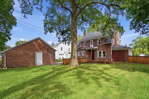 Exterior - 1707 Longview Dr, Springfield, OH 45504 photo 4 of 14
