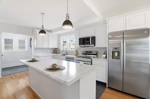 Kitchen - 1707 Longview Dr, Springfield, OH 45504 photo 1 of 8
