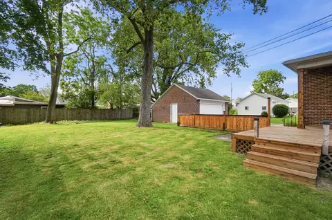 Exterior - 1707 Longview Dr, Springfield, OH 45504 photo 10 of 14