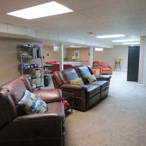 Living - 10900 Scott Rd, Sidney, OH 45365 photo 4 of 4