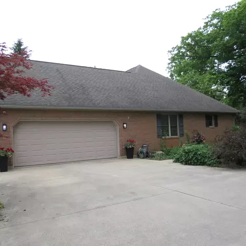 Exterior - 10900 Scott Rd, Sidney, OH 45365 photo 14 of 16