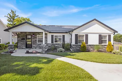 212 Blair Ave, Bellefontaine, OH 43311