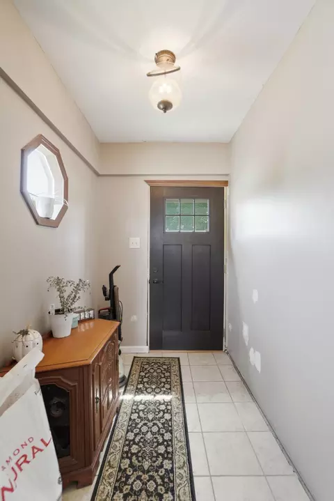 Entry Way - 226 E Main St, Cridersville, OH 45806 photo 1 of 3