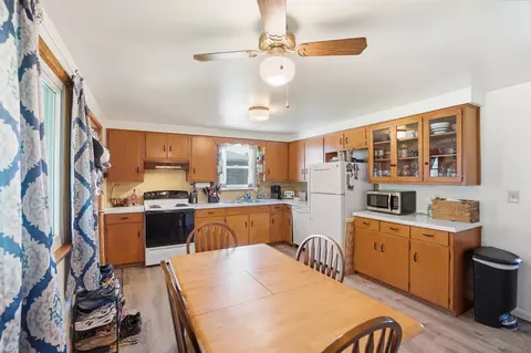 Kitchen - 4267 Helena Dr, Springfield, OH 45503 photo 2 of 7