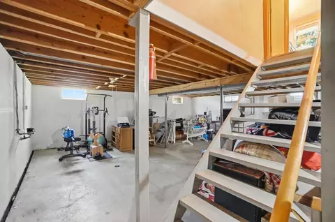 Entry Way - 4267 Helena Dr, Springfield, OH 45503 photo 1 of 1