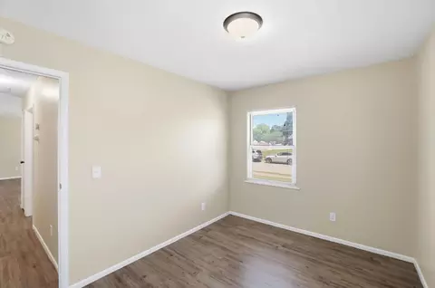 Bedroom - 3151 Vineyard St, Springfield, OH 45503 photo 4 of 9
