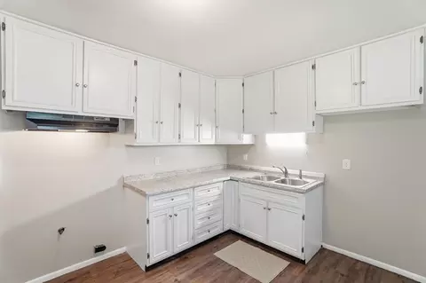 Kitchen - 3151 Vineyard St, Springfield, OH 45503 photo 1 of 3