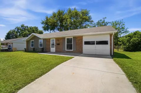 Exterior - 3151 Vineyard St, Springfield, OH 45503 photo 2 of 11