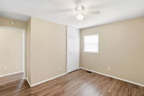 Bedroom - 3151 Vineyard St, Springfield, OH 45503 photo 1 of 9