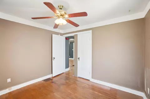 Bedroom - 404 Rosewood Ave, Springfield, OH 45506 photo 2 of 5