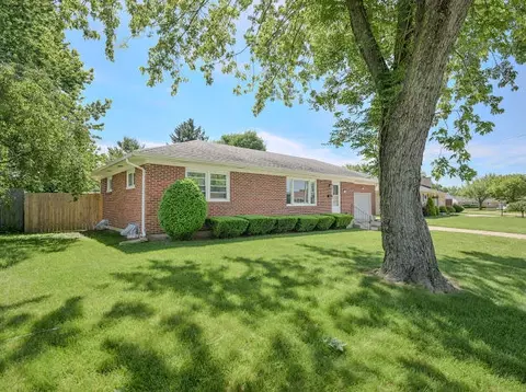 Exterior - 2606 Cavins Dr, Springfield, OH 45503 photo 3 of 10