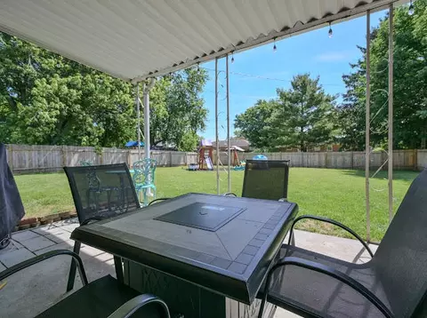 Exterior - 2606 Cavins Dr, Springfield, OH 45503 photo 5 of 10