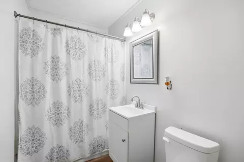 Bath - 316 Hickory Dr, Springfield, OH 45503 photo 1 of 2