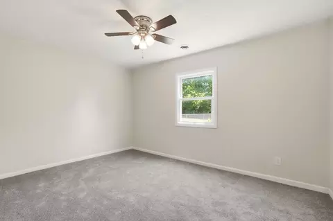 Bedroom - 316 Hickory Dr, Springfield, OH 45503 photo 6 of 7