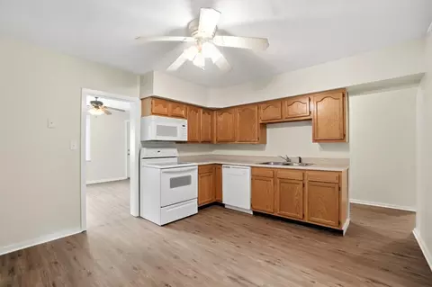 Kitchen - 316 Hickory Dr, Springfield, OH 45503 photo 1 of 3