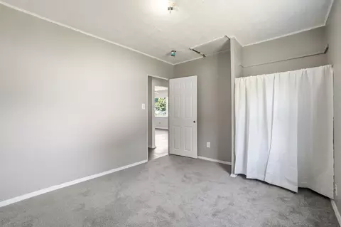 Bedroom - 316 Hickory Dr, Springfield, OH 45503 photo 5 of 7