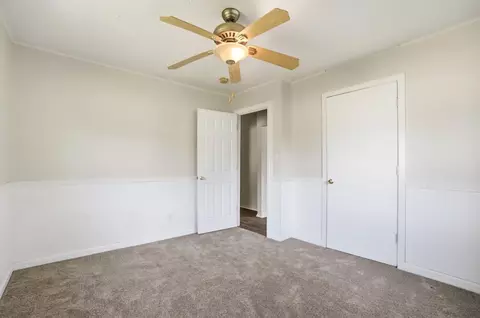 Bedroom - 316 Hickory Dr, Springfield, OH 45503 photo 3 of 7