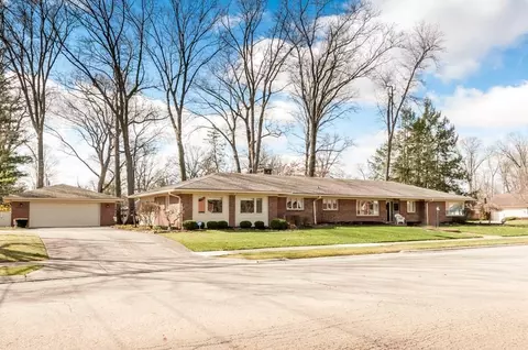 409 S Broadmoor Blvd, Springfield, OH 45504 photo 2