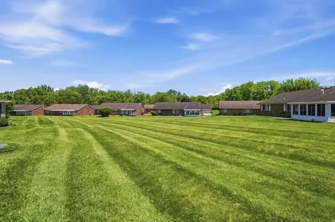 Exterior - 1143 Armsgate Rd, Springfield, OH 45503 photo 13 of 14