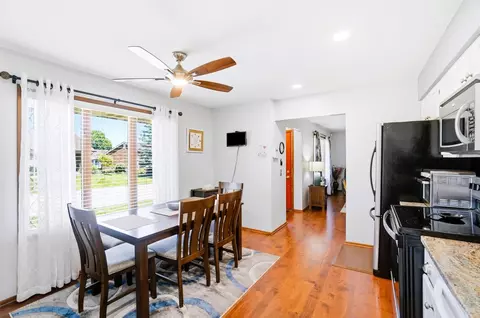 Dining - 1143 Armsgate Rd, Springfield, OH 45503 photo 2 of 3