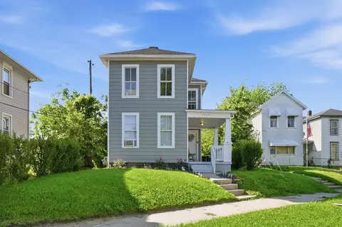 Exterior - 1018 Cypress St, Springfield, OH 45505 photo 3 of 10
