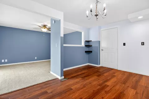 Living - 1819 Robert Pl, Sidney, OH 45365 photo 4 of 6