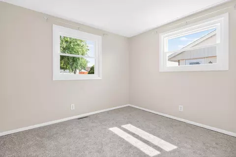 Bedroom - 1819 Robert Pl, Sidney, OH 45365 photo 4 of 7