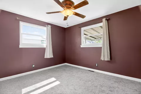 Bedroom - 1819 Robert Pl, Sidney, OH 45365 photo 2 of 7