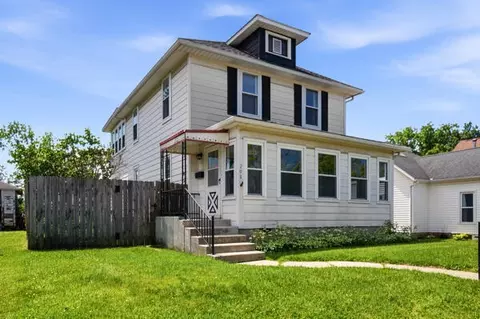204 Washington Ave, Bellefontaine, OH 43311
