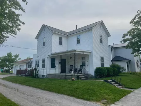 507 W Pearl St, Wapakoneta, OH 45895