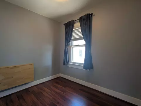 Bedroom - 129 Hampton Pl, Springfield, OH 45504 photo 1 of 5