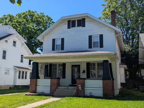 129 Hampton Pl, Springfield, OH 45504