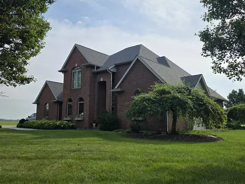 1505 N Harshbarger Rd, Covington, OH 45318