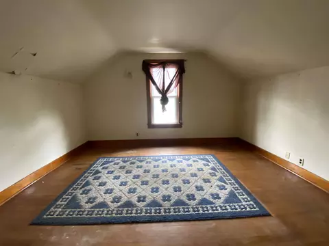 Bedroom - 417 E Poplar St, Sidney, OH 45365 photo 2 of 2