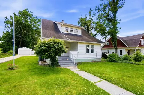 612 W Madison St, New Carlisle, OH 45344