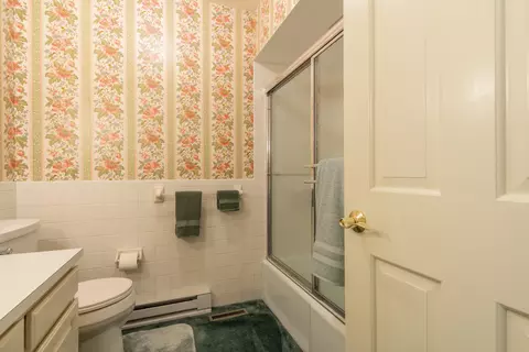 Bath - 1768 Letitia Dr, Sidney, OH 45365 photo 2 of 4