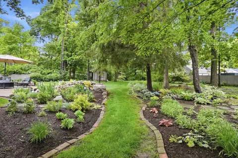Exterior - 2005 Audubon Park Dr, Springfield, OH 45504 photo 19 of 23