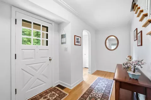 Entry Way - 2005 Audubon Park Dr, Springfield, OH 45504 photo 1 of 7