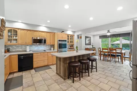 Kitchen - 2005 Audubon Park Dr, Springfield, OH 45504 photo 1 of 6