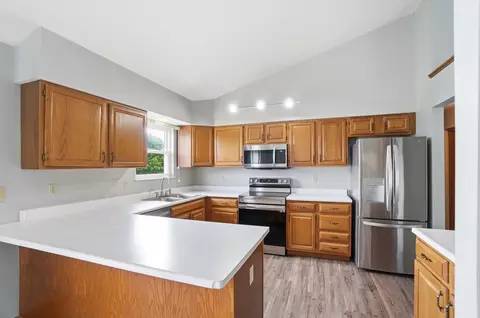 Kitchen - 1167 Old Farm Ln, Springfield, OH 45503 photo 1 of 3